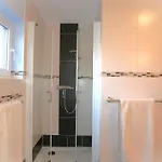 Haus Proese Mit 2 Ferienwohnungen, 15 Minuten Zur Ostsee