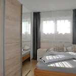 Appartement Haus Proese Mit 2 Ferienwohnungen, 15 Minuten Zur Ostsee Koserow