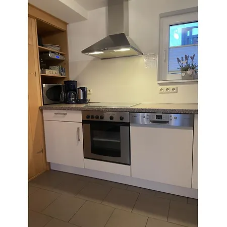 Apartament Haus Proese Mit 2 Ferienwohnungen, 15 Minuten Zur Ostsee Koserow