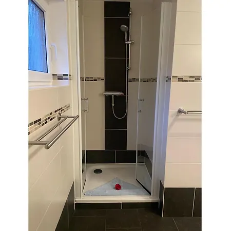 Haus Proese Mit 2 Ferienwohnungen, 15 Minuten Zur Ostsee *