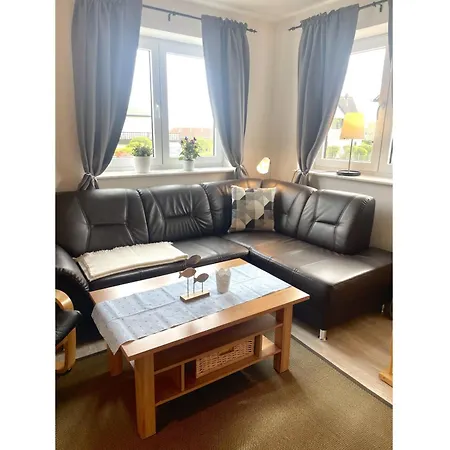 Haus Proese Mit 2 Ferienwohnungen, 15 Minuten Zur Ostsee *