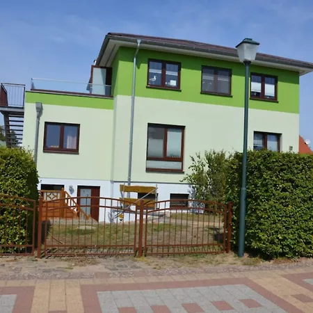 Apartment Haus Pröse Mit 2 Ferienwohnungen, 15 Minuten Zur Ostsee *