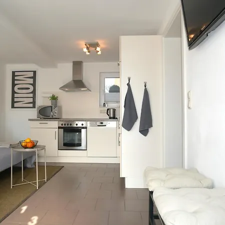 Daire Haus Proese Mit 2 Ferienwohnungen, 15 Minuten Zur Ostsee