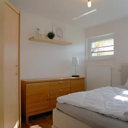Apartment Haus Pröse Mit 2 Ferienwohnungen, 15 Minuten Zur Ostsee *