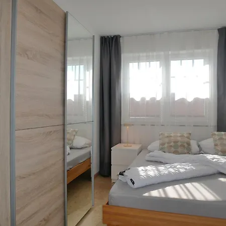Daire Haus Proese Mit 2 Ferienwohnungen, 15 Minuten Zur Ostsee Koserow