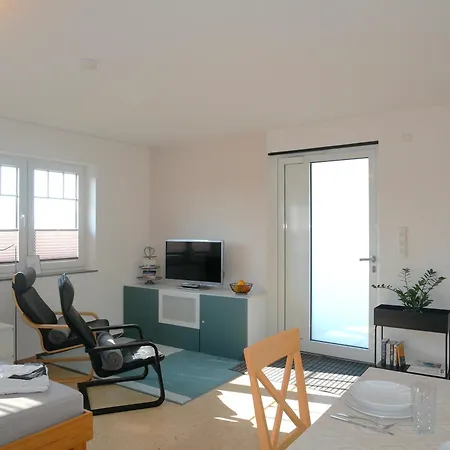 Haus Pröse Mit 2 Ferienwohnungen, 15 Minuten Zur Ostsee * Koserow
